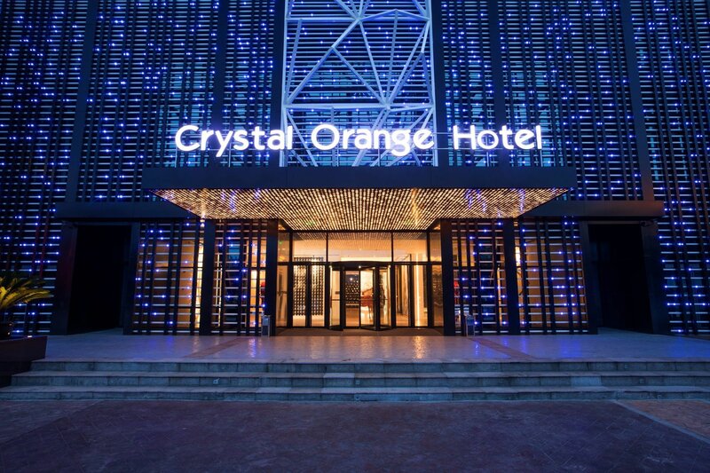 Гостиница Orange Crystal Hotel Wusi Square Seaview в Циндао