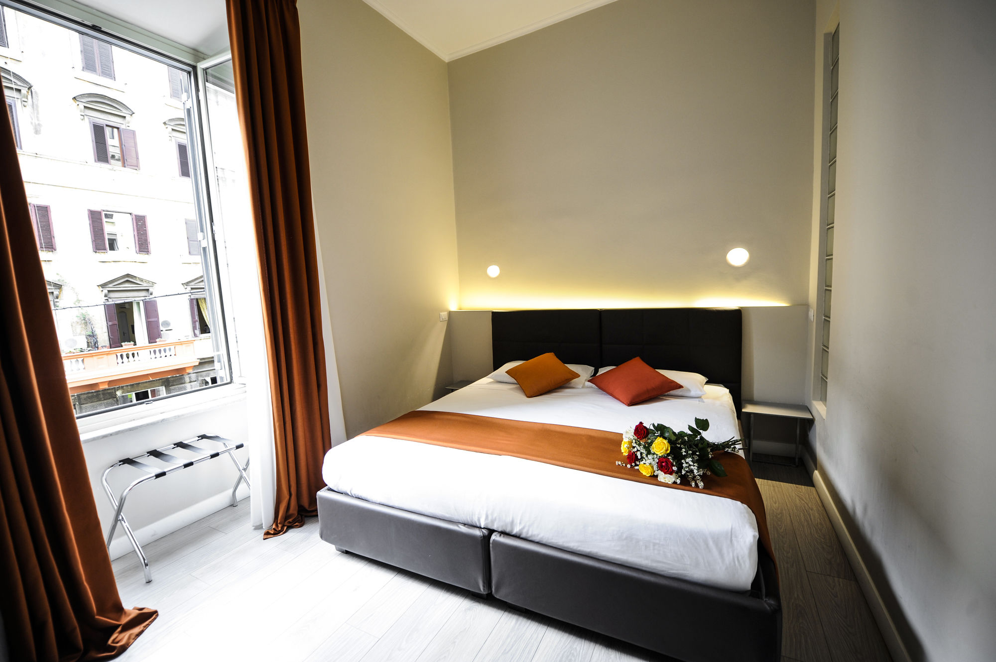 Фото The Roman Empire Guesthouse