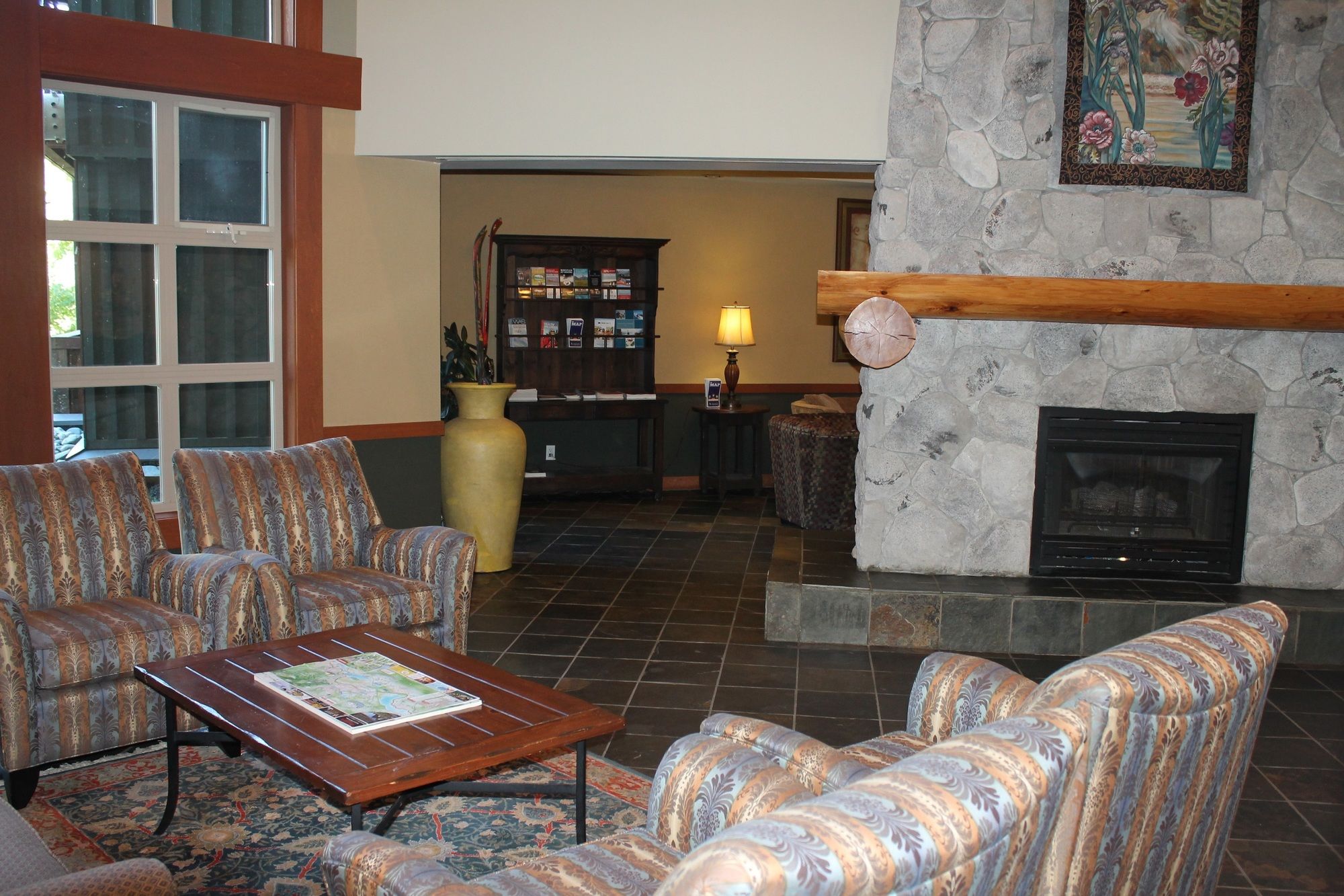 Фото Lost Lake Lodge