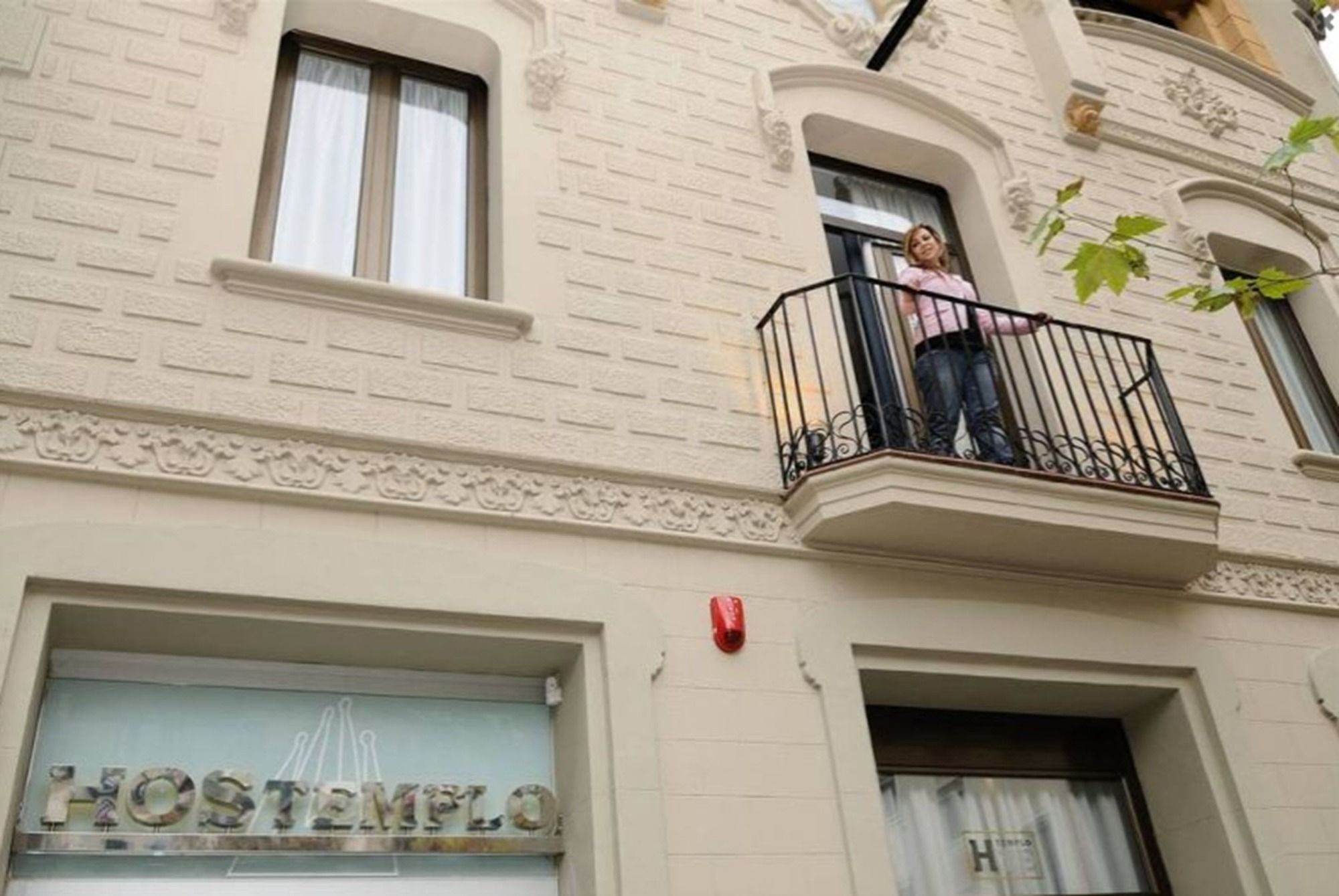 Фото Hostemplo Sagrada Familia