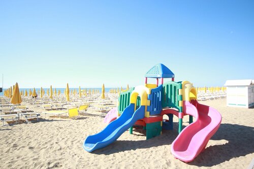 Внешний вид отеля Hotel Iris в Езоле, фото 3