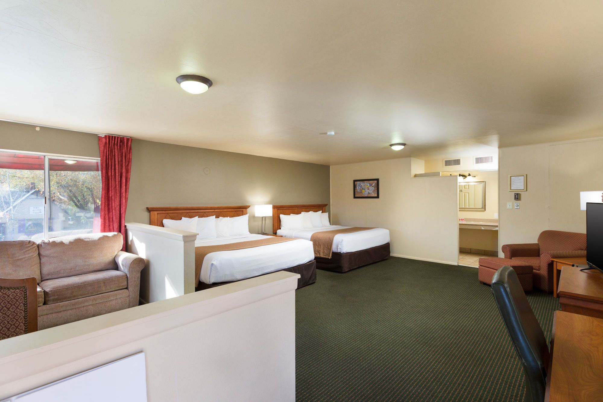 Фото Econo Lodge Inn & Suites Durango