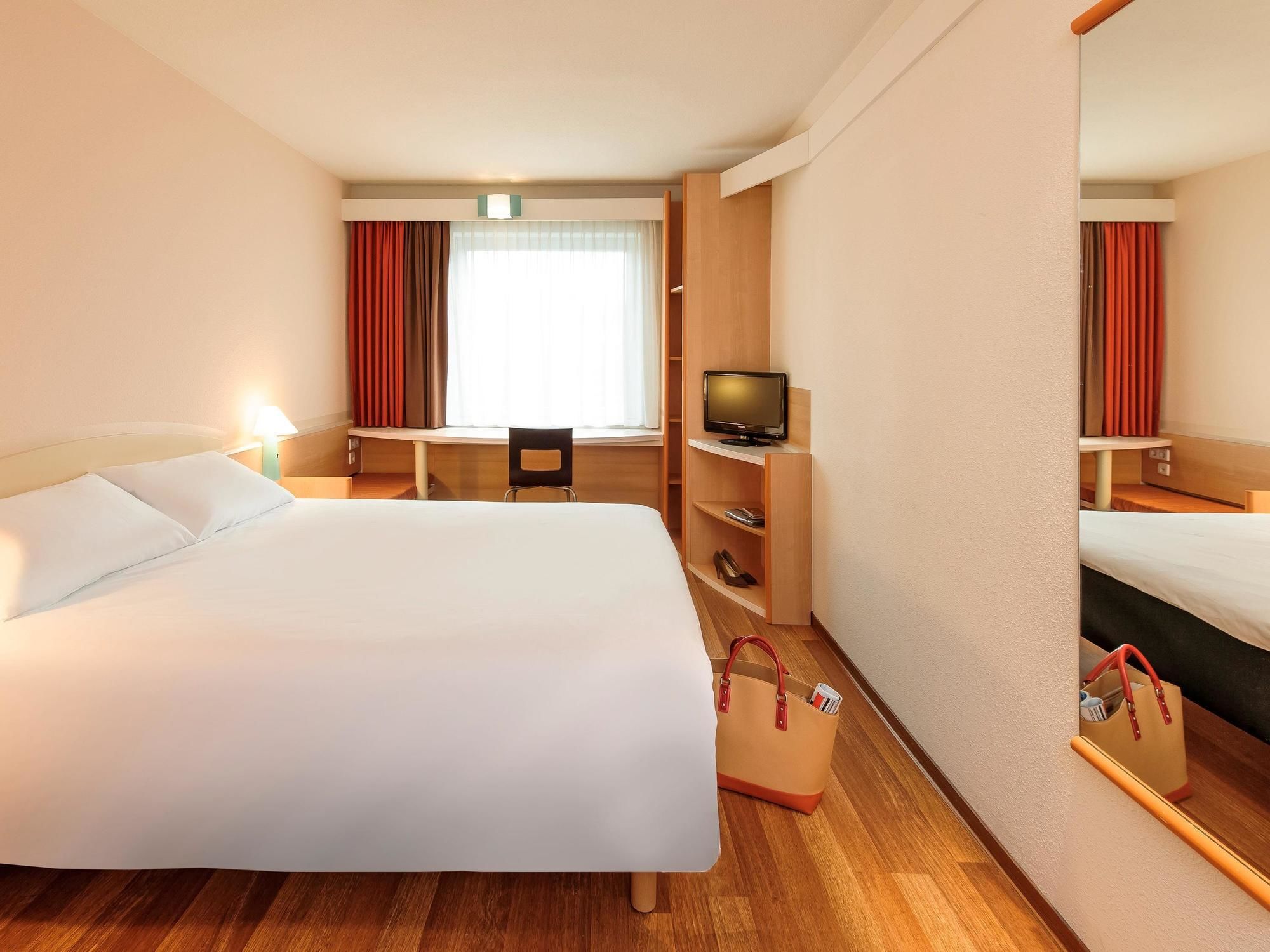 Фото Ibis Muenster City