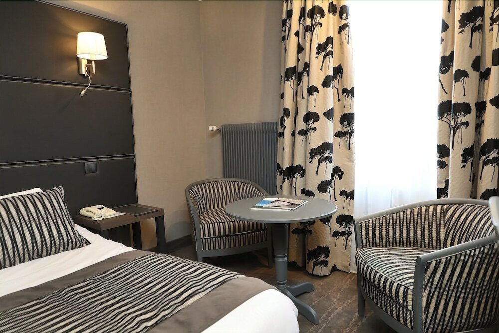 Фото Le Grand Hôtel & SPA et son Chalet