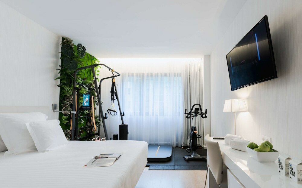 Фото Hotel Zentral Castellana Norte