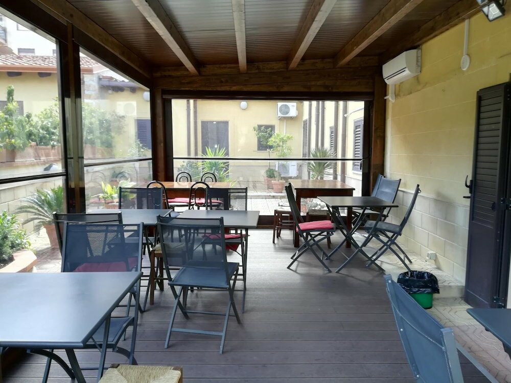 Фото Hotel d'Orleans