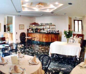 Фото Hotel Savoia E Campana