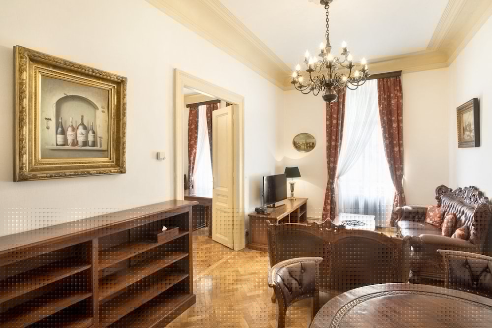 Фото У Златехо Строму