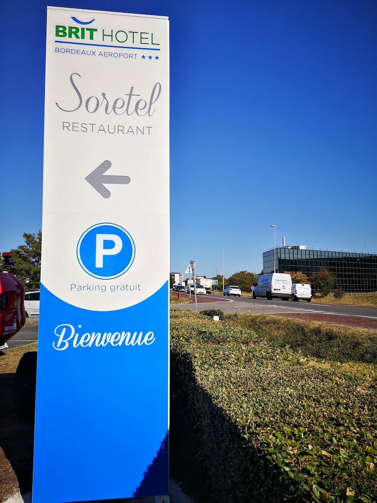 Фото Brit Hotel Bordeaux Aéroport - Le Soretel