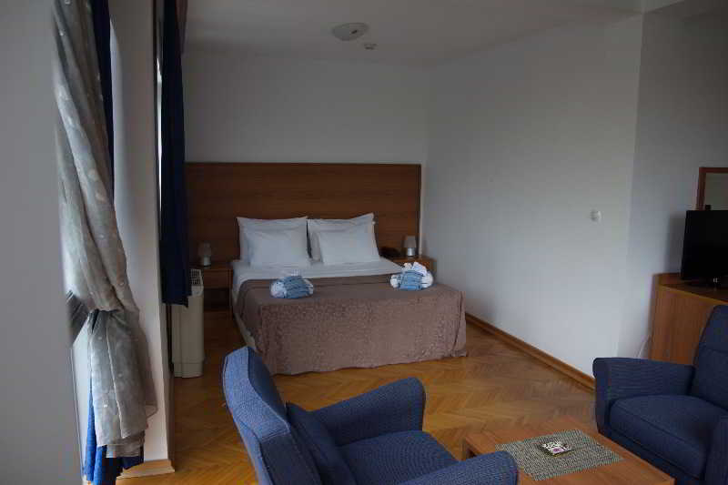 Фото Hotel Ambasador