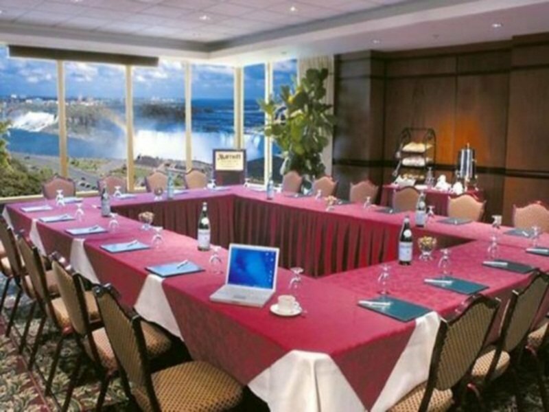Фото Niagara Falls Marriott Fallsview Hotel & SPA