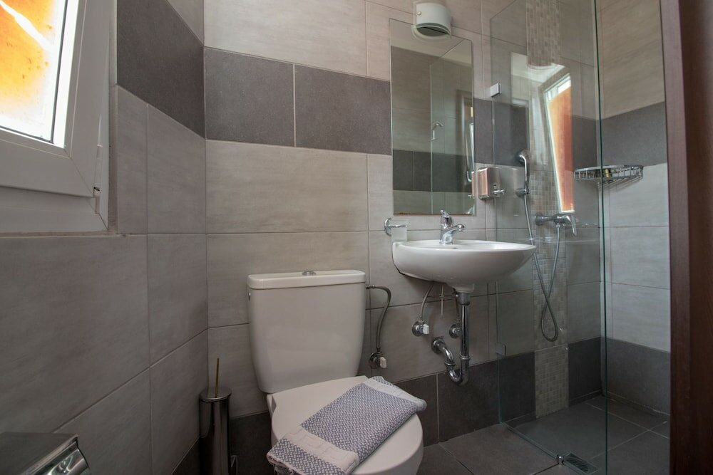 Фото Cosmopolit Athens Hotel