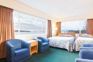 Гостиница English Bay Hotel