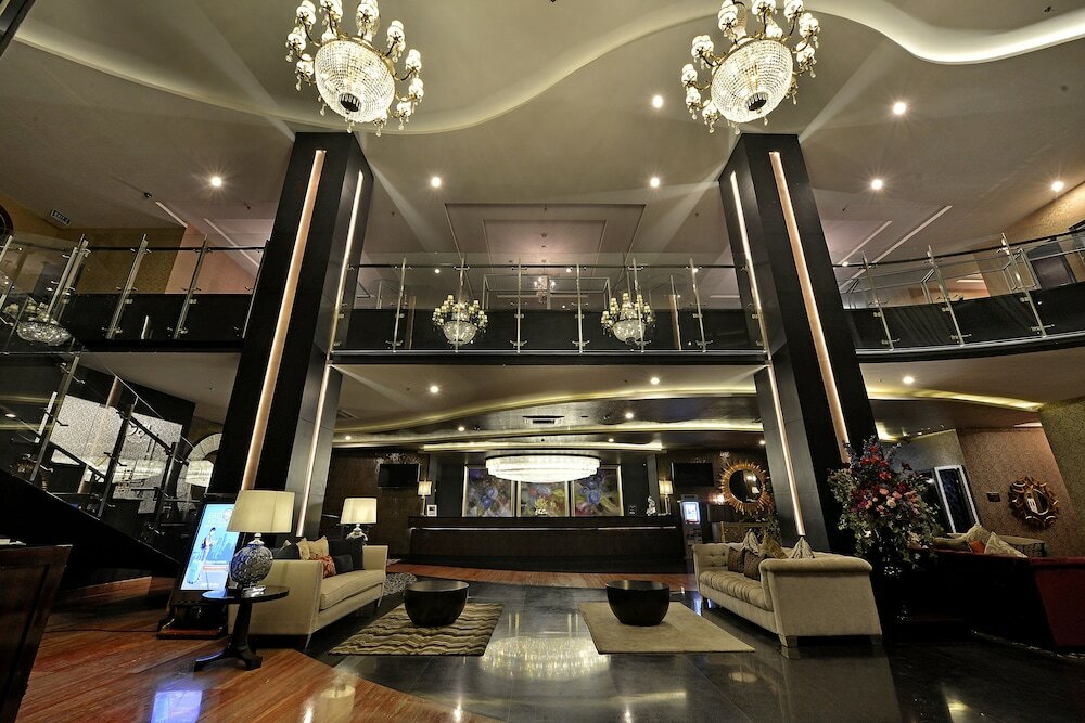 Фото Amaroossa Grande Bekasi