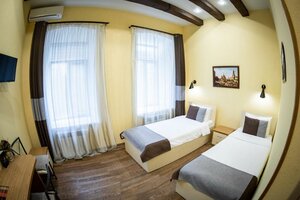 отель Моцарт