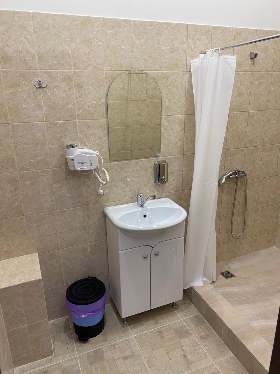 Фото Полуостров