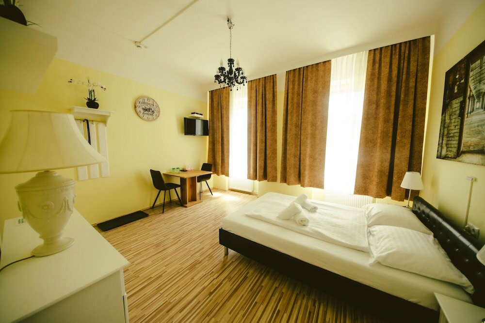 Фото Hotel California