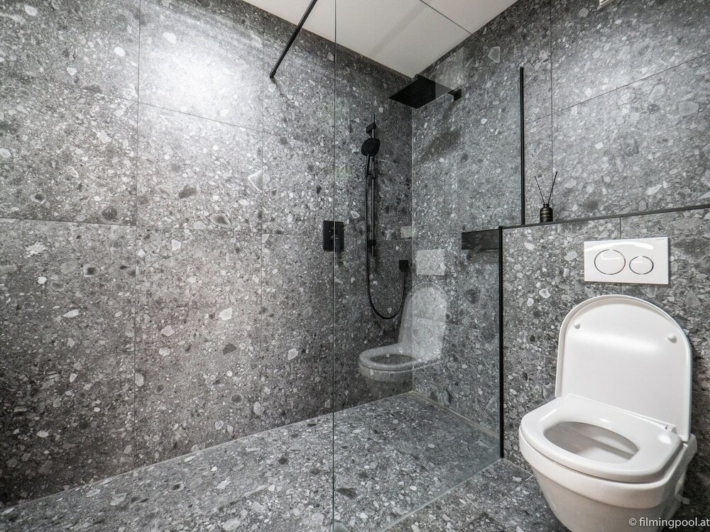 Фото High-quality Maisonette Flat With Roof Terrace