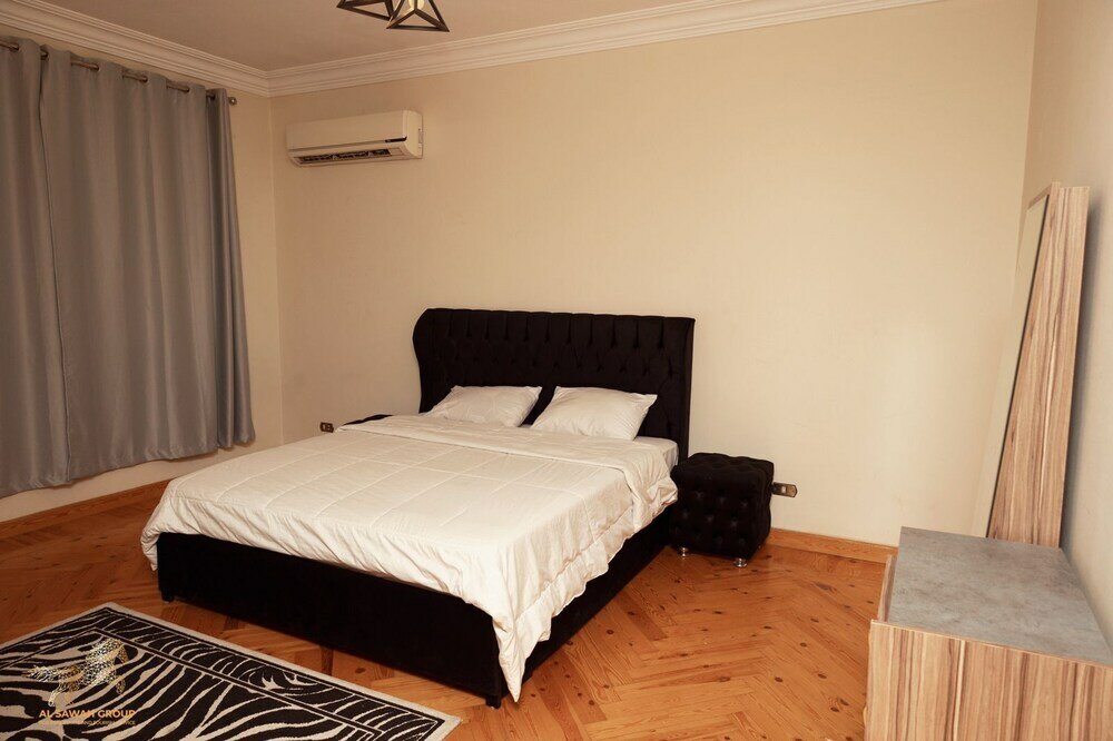 Фото Villa In Deplomaseen District