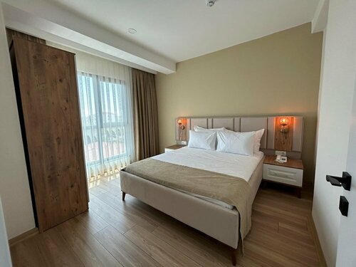 Гостиница Petra Port Hotel в Тузле