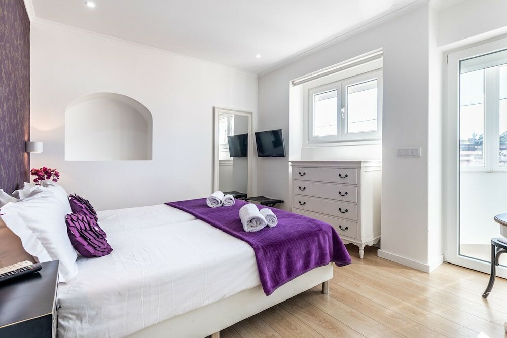 Фото Lisbon Terrace Suites for Large Groups