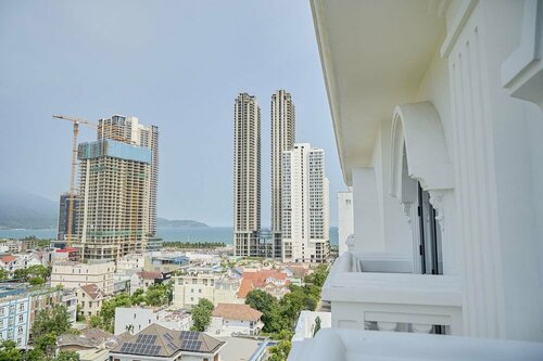 Гостиница Monaco Hotel & SPA Da Nang в Дананге