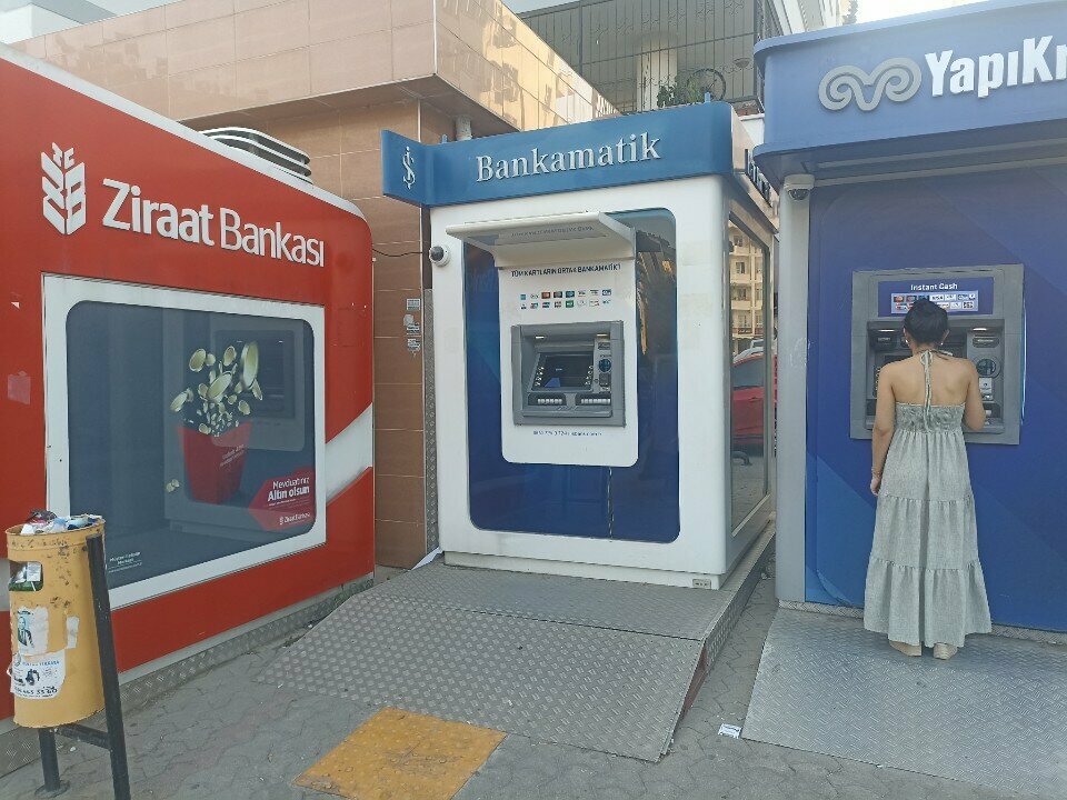 ATM Turkey Is Bank ATM, Adana, photo