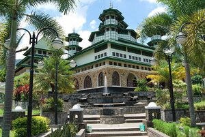 Hotel Maninjau Indah
