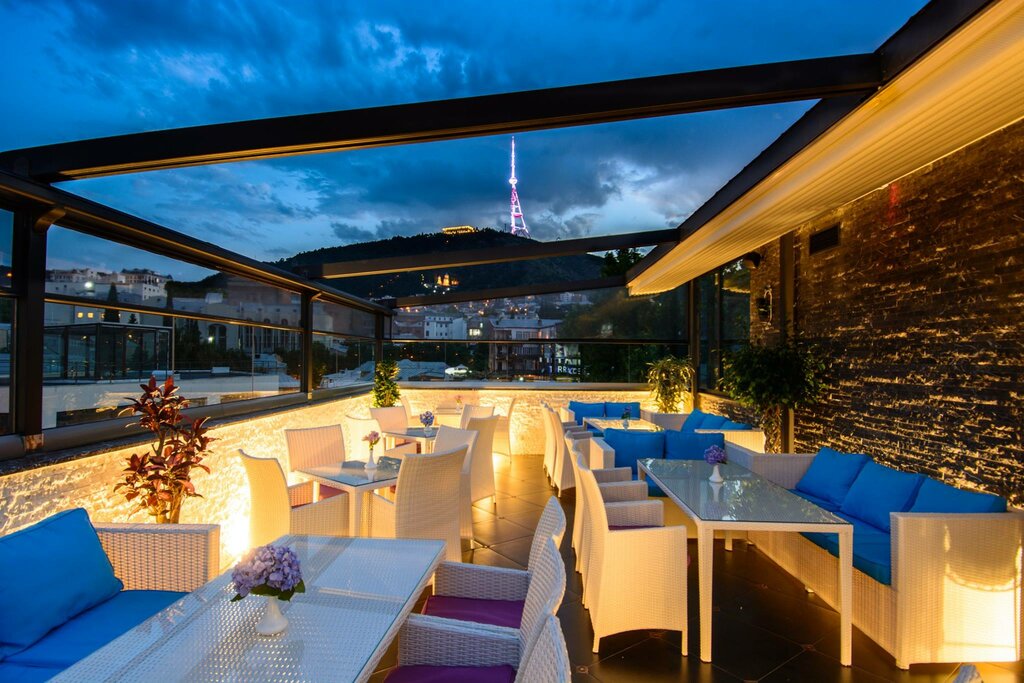 tiffany bar and terrace