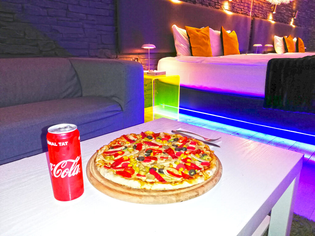 Tempo Pizza &amp; Pide, pizzacılar, Hürriyet Cad., No14A, Bahçelievler