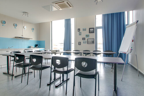 Внешний вид отеля B&b Hotel Reims Bezannes в Безанне, фото 5