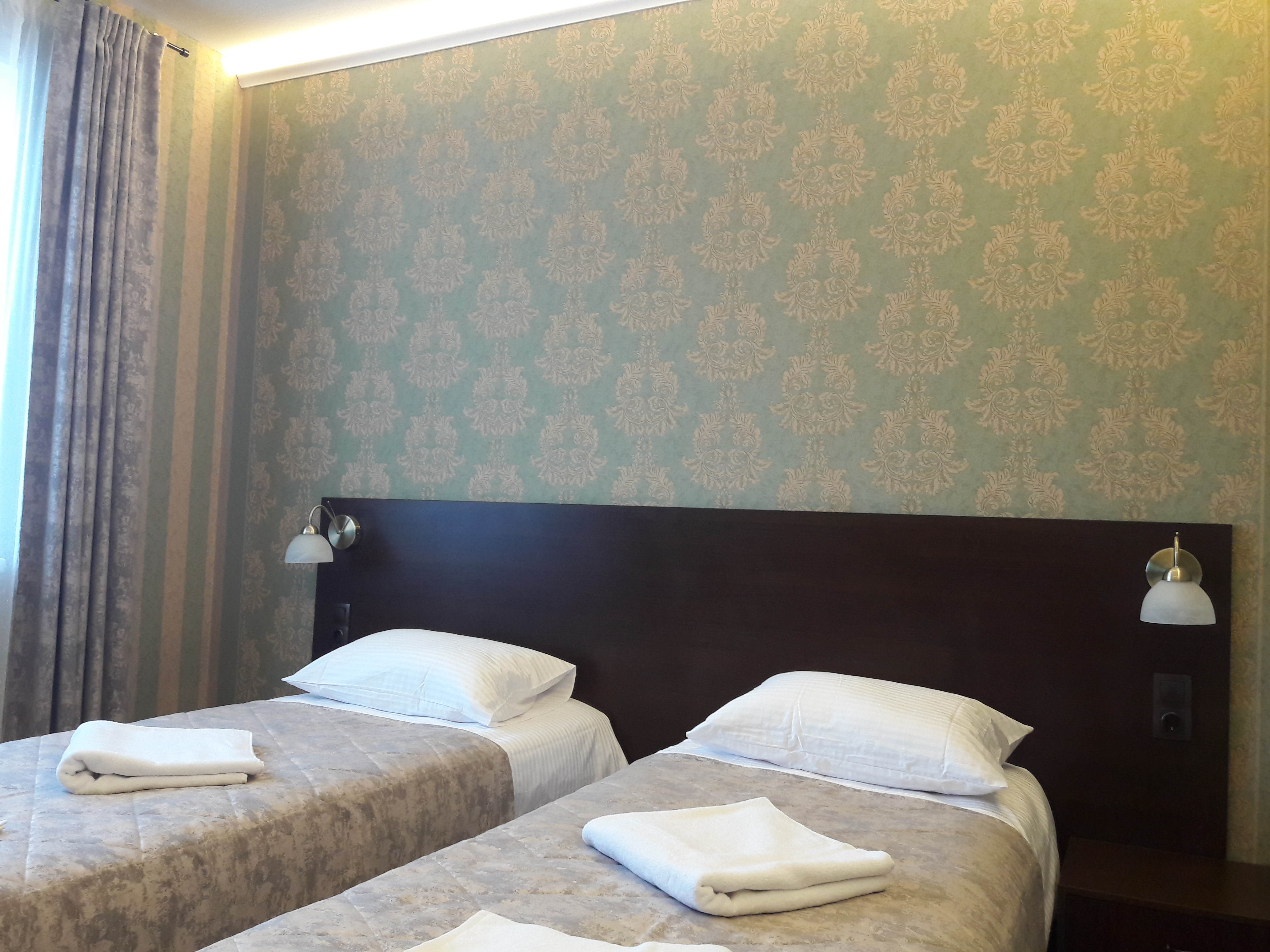 Фото отеля 2