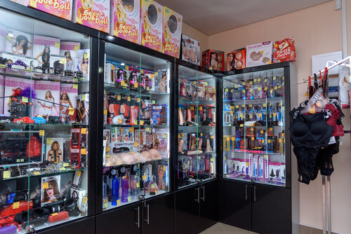 Қарттар мен балалар порно