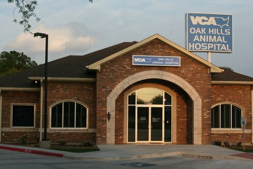 Oak hills store vca