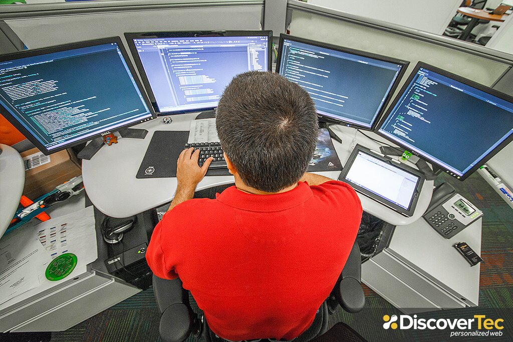 Хостинг DiscoverTec, Джэксонвилл, фото