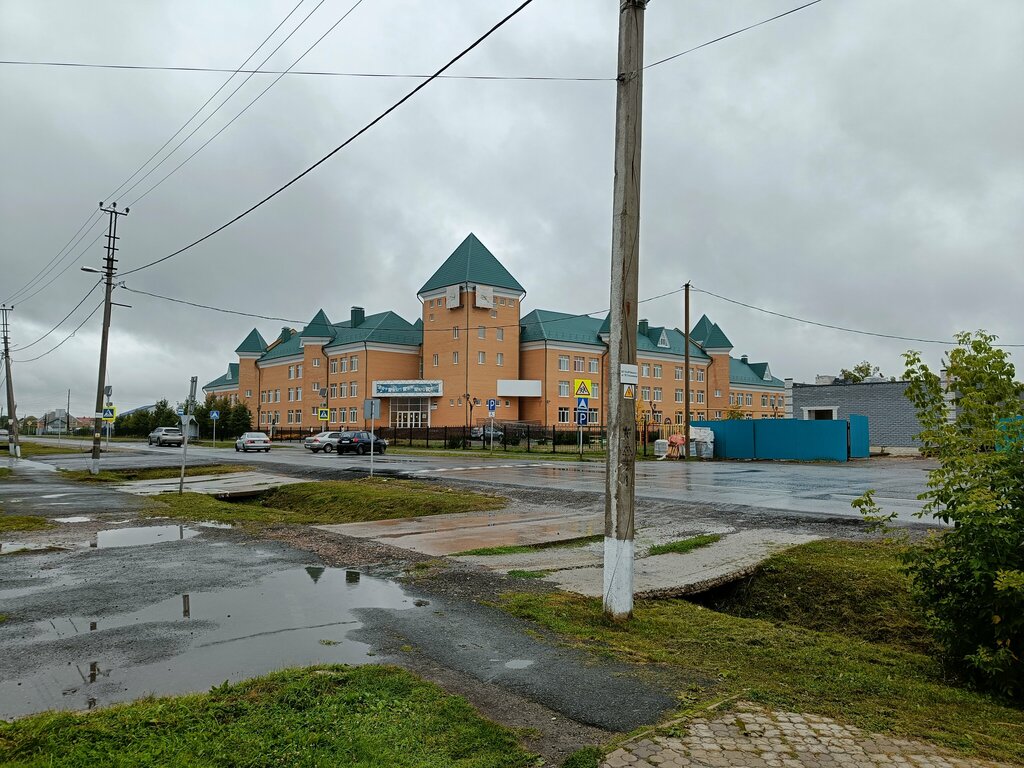 School Maou Srednyaya obshcheobrazovatelnaya shkola № 2, Tyumen Oblast, photo