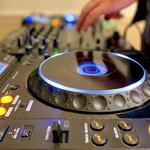 DJ School ML (Tsentralniy Microdistrict, Voykova Street, 62/1), educación musical