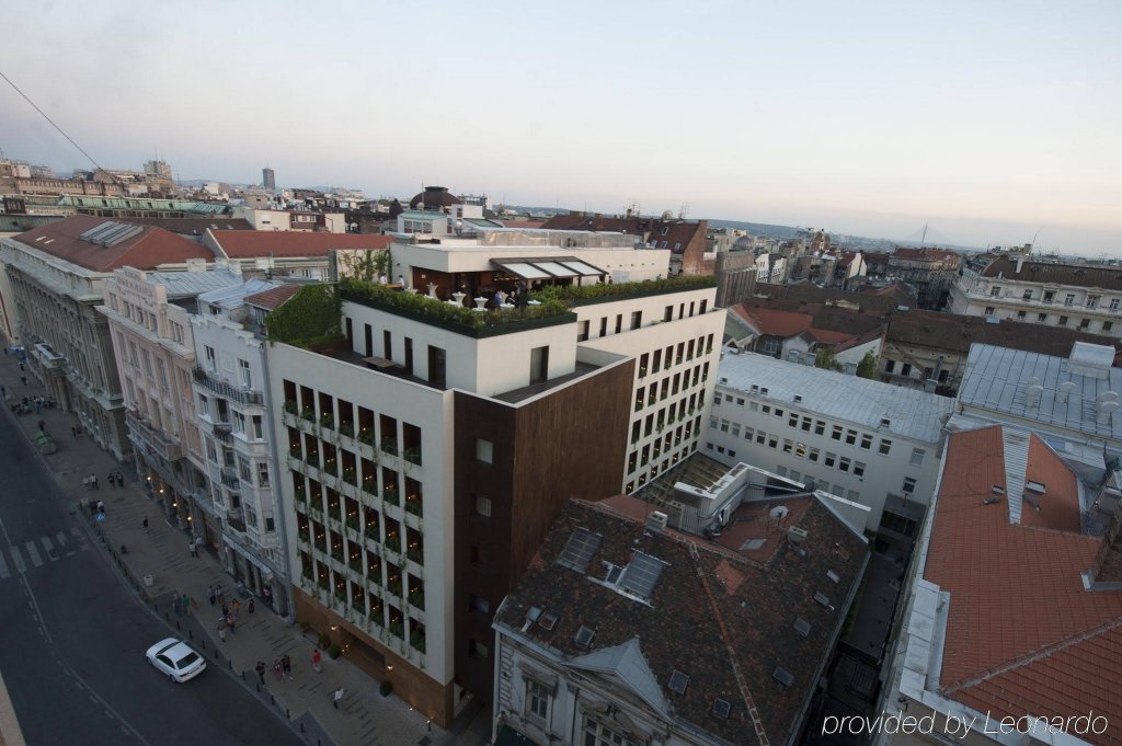 Фото Square Nine