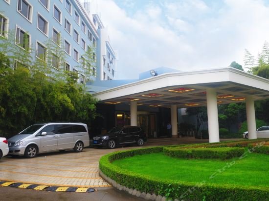 Фото Grand Skylight Gardens Hotel Shanghai