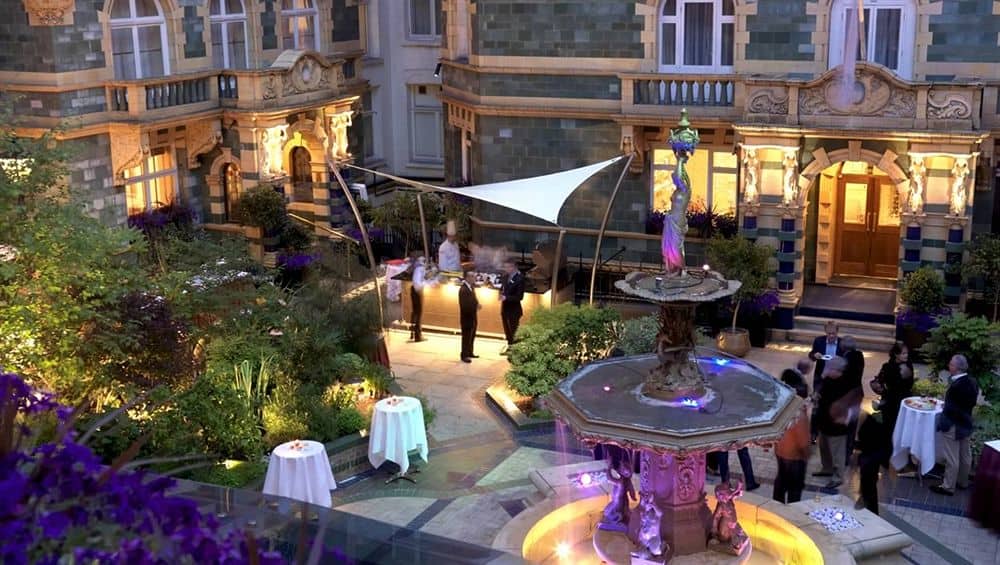 Фото St. James' Court, A Taj Hotel, London