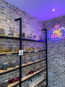 vape saint lazare Magasin de cigarette électronique main image 0
