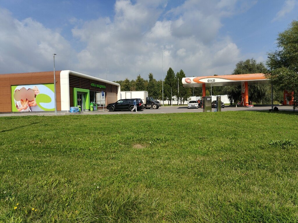 Gas station Lukoil, Moscow, photo