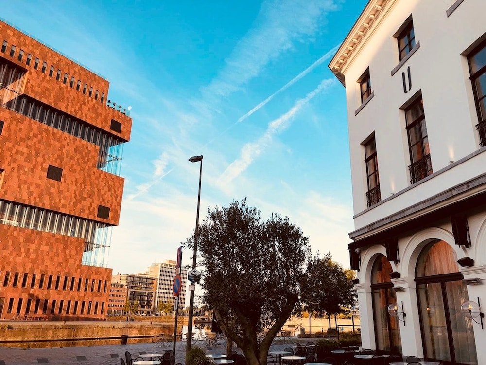 Фото U Eat & Sleep Antwerp