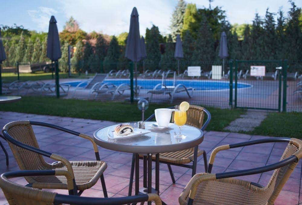 Фото Hotel Aura Design & Garden Pool