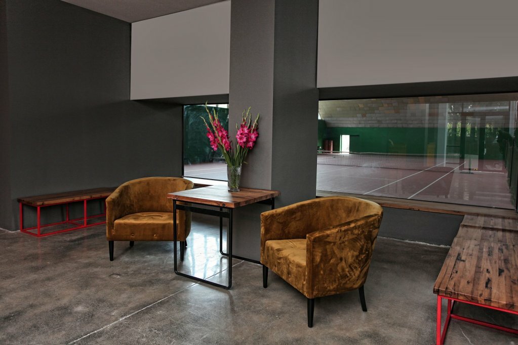 Фото L. M Club Hotel