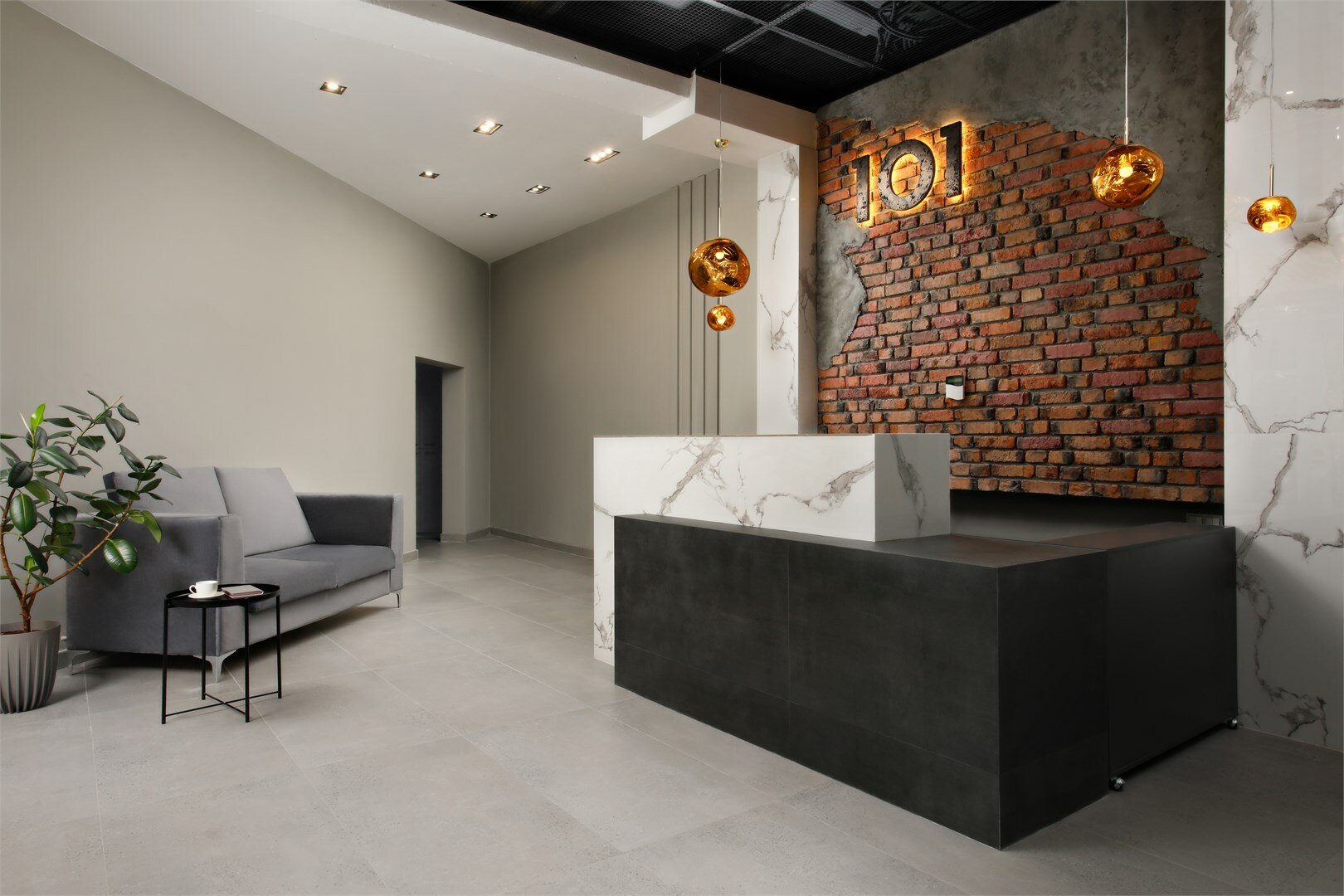 Фото отеля 1