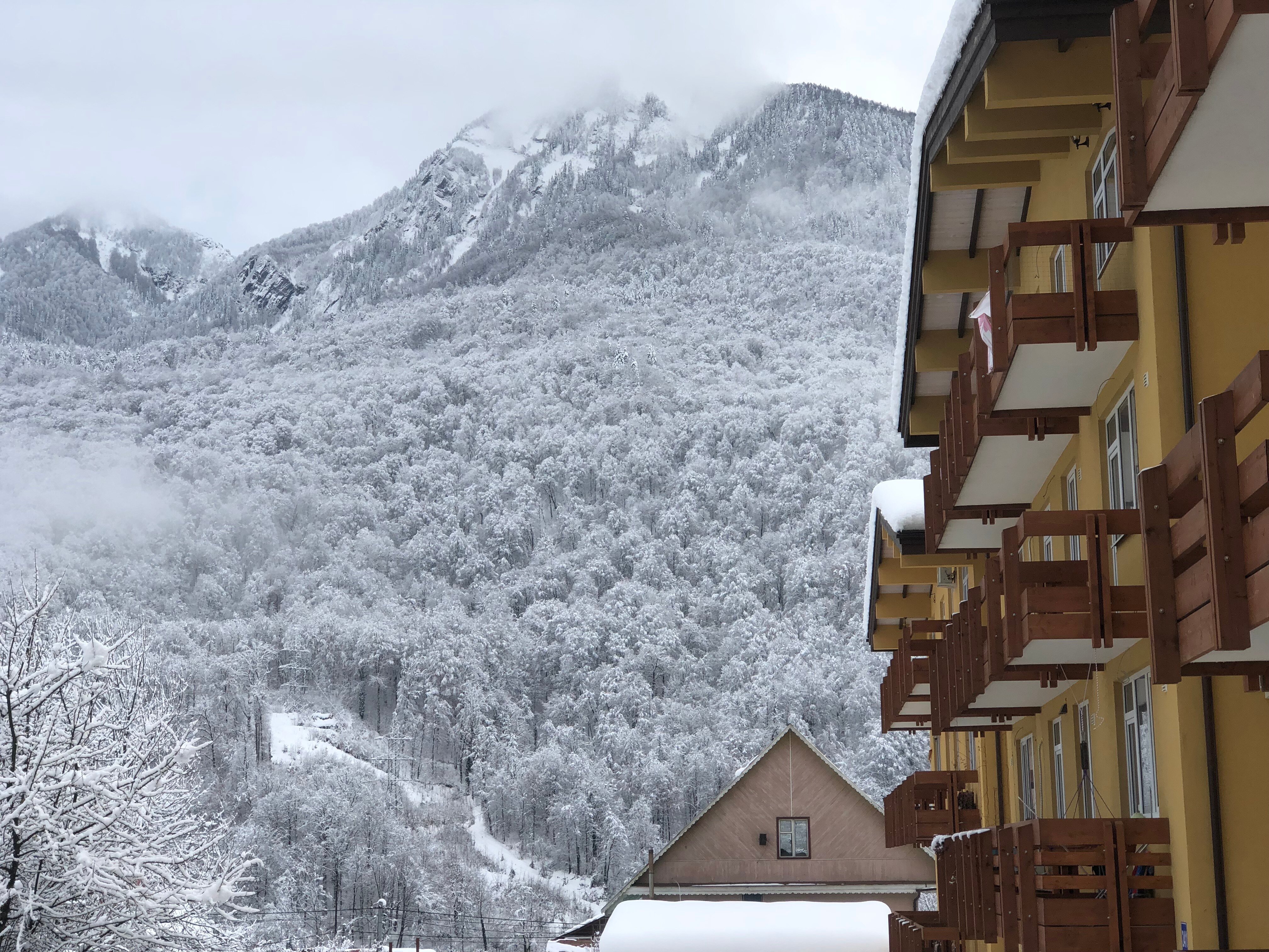 Фото отеля 2