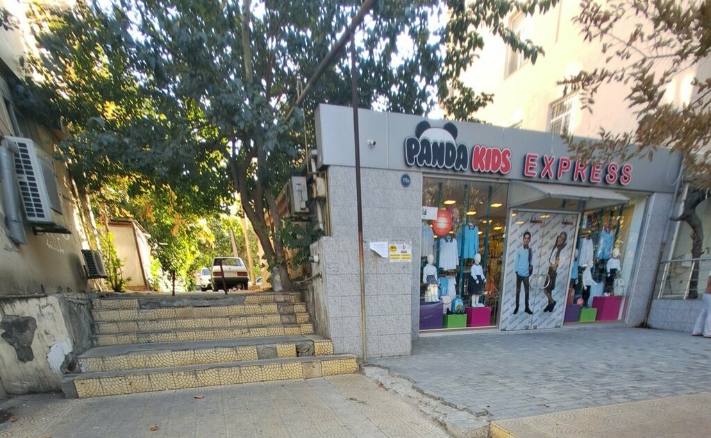 Uşaq geyimləri mağazası Panda Kids, Bakı, foto