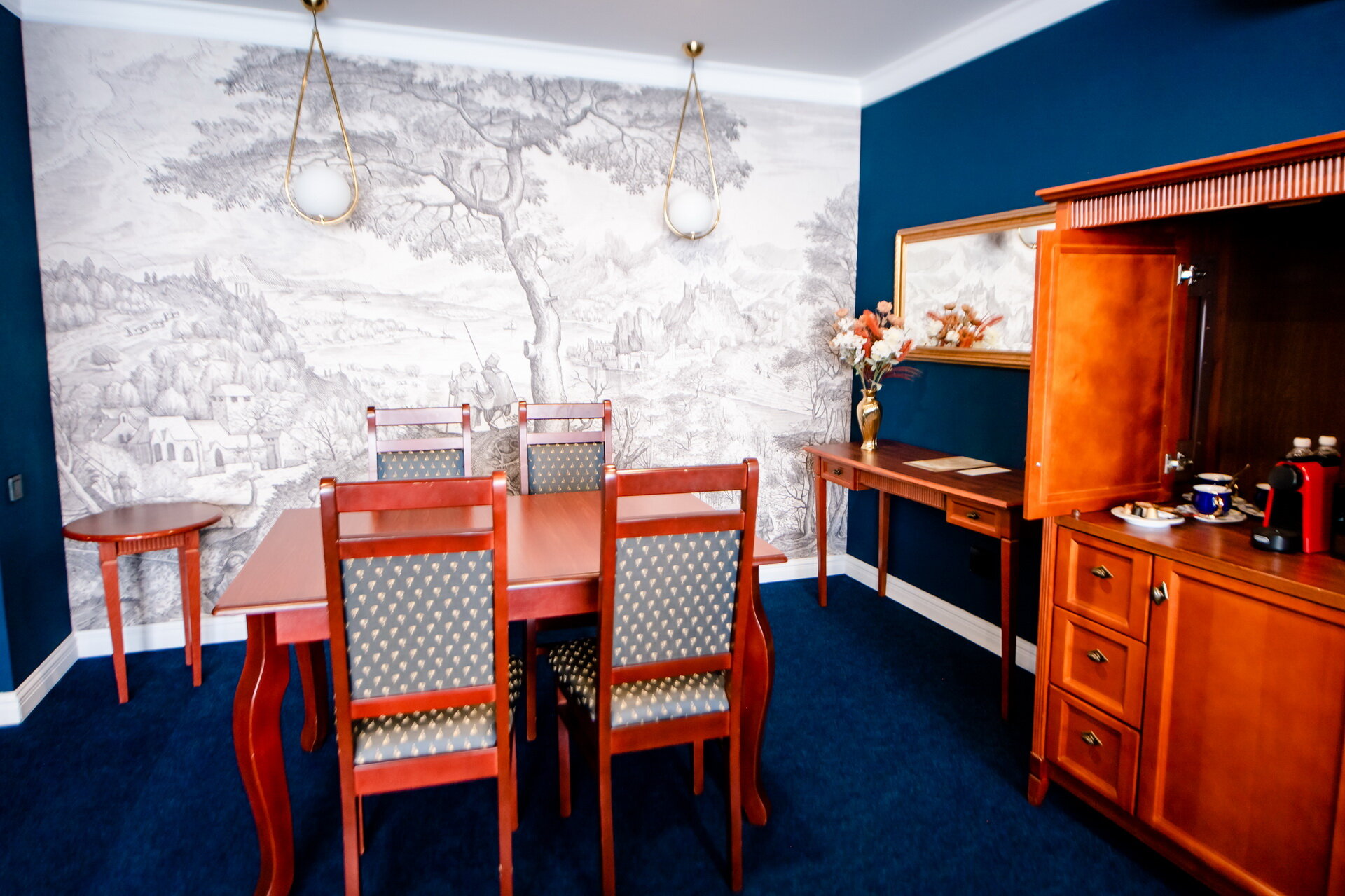 Фото Президент Отель Дис