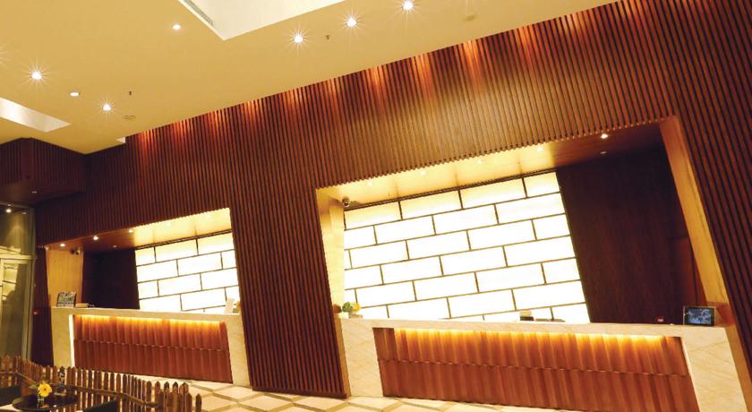 Фото Harbour Plaza 8 Degrees